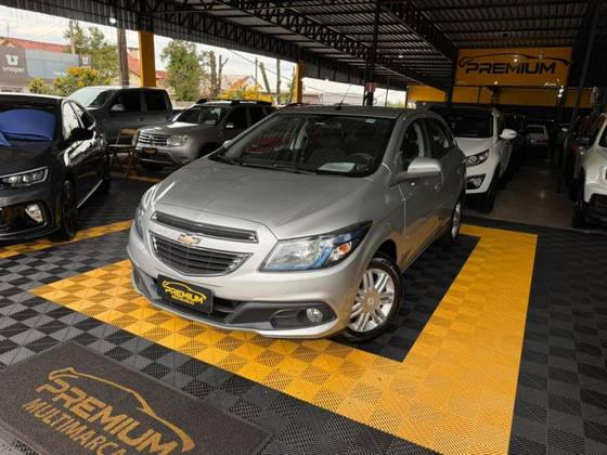 CHEVROLET ONIX 1.4 MPFI LT 8V FLEX 4P AUTOMÁTICO