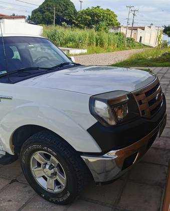 FORD RANGER 2.3 XLT 16V 4X2 CD GASOLINA 4P MANUAL