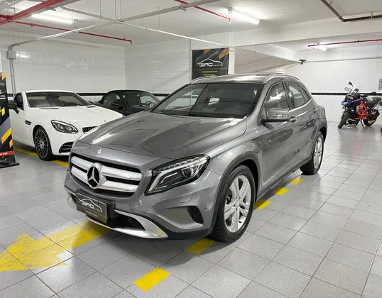 MERCEDES-BENZ GLA 250 2.0 16V TURBO GASOLINA VISION 4P AUTOMÁTICO