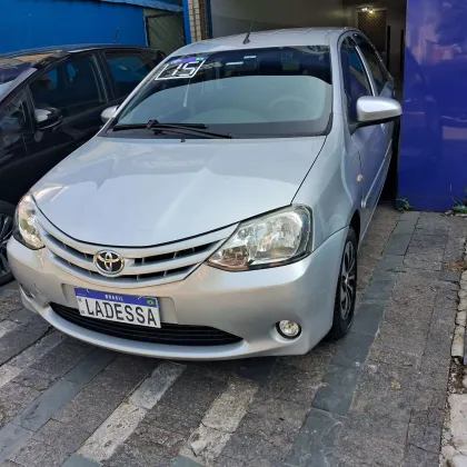 TOYOTA ETIOS 1.5 X SEDAN 16V FLEX 4P MANUAL