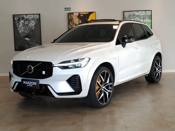 VOLVO XC60 2.0 T8 RECHARGE POLESTAR ENGINEERED AWD GEARTRONIC