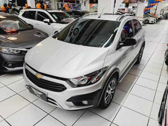 CHEVROLET ONIX 1.4 MPFI ACTIV 8V FLEX 4P AUTOMÁTICO