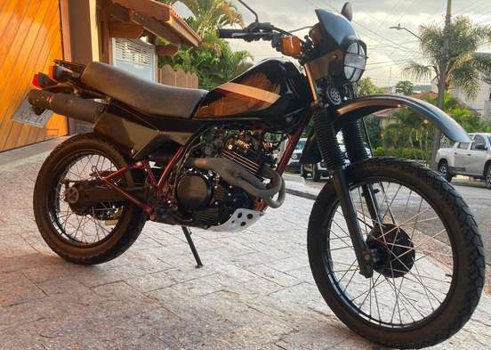 HONDA-XLX 250R-1987