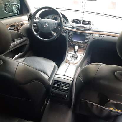 MERCEDES-BENZ-E 500-2005