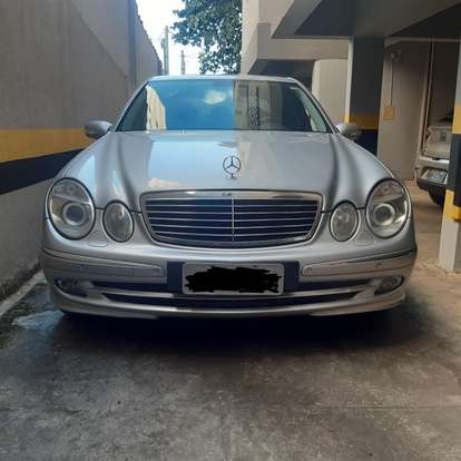 MERCEDES-BENZ-E 500-2005
