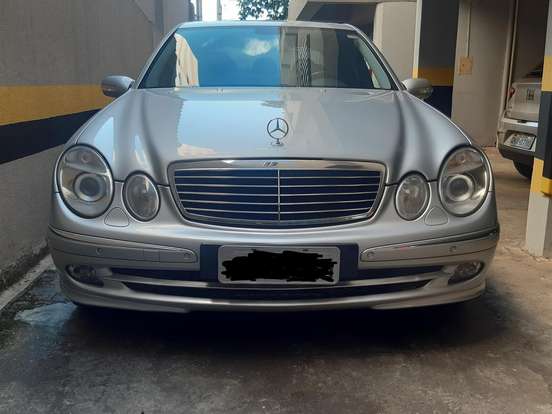 MERCEDES-BENZ-E 500-5.0 AVANTGARDE V8 GASOLINA 4P AUTOMÁTICO MERCEDES-BENZ-E 500-2005