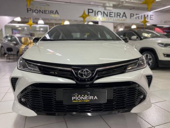 TOYOTA COROLLA 2.0 VVT-IE FLEX GR-S DIRECT SHIFT