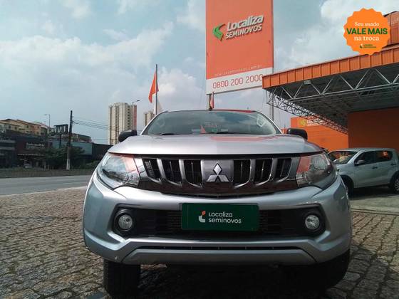 MITSUBISHI L200 TRITON 2.4 16V TURBO DIESEL GLS CD 4X4 AUTOMÁTICO