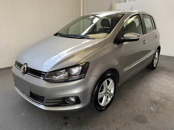 VOLKSWAGEN FOX 1.6 MSI HIGHLINE 16V FLEX 4P MANUAL