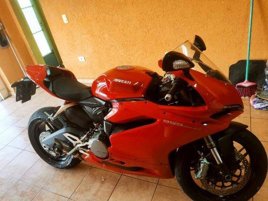 DUCATI SUPERBIKE 959 PANIGALE 