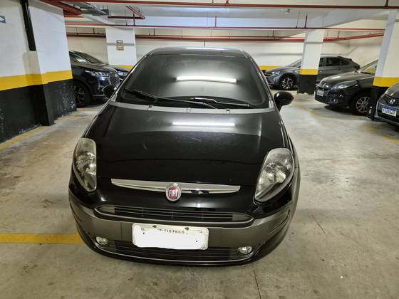 FIAT PUNTO 1.6 ESSENCE 16V FLEX 4P MANUAL