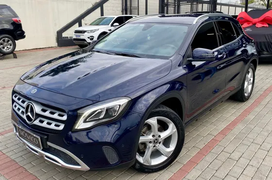 MERCEDES-BENZ GLA 200 1.6 CGI FLEX ADVANCE 7G-DCT