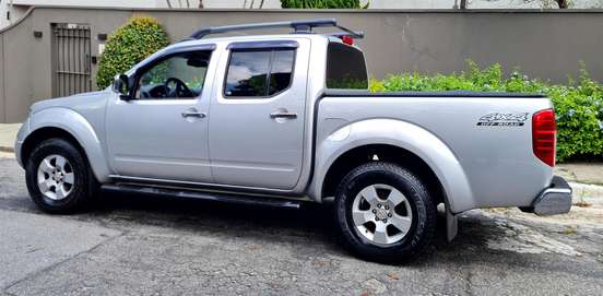 NISSAN-FRONTIER-2009