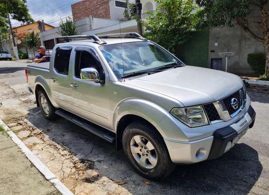 NISSAN-FRONTIER-2009