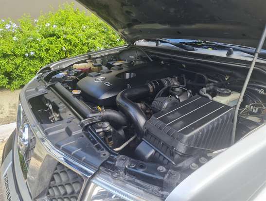 NISSAN-FRONTIER-2009