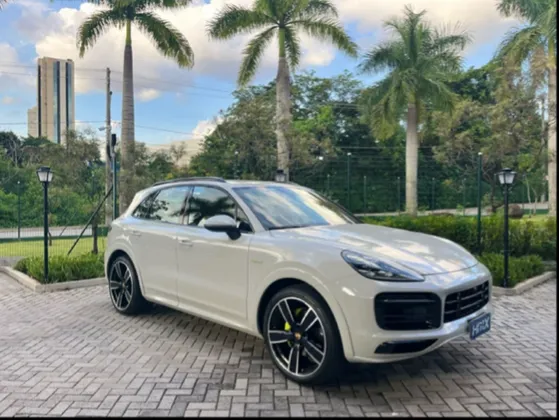 PORSCHE CAYENNE 3.0 V6 E-HYBRID AWD TIPTRONIC S