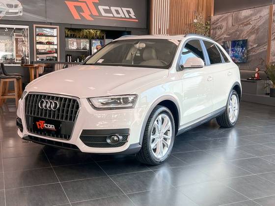 AUDI Q3 2.0 TFSI AMBIENTE QUATTRO 4P GASOLINA S TRONIC