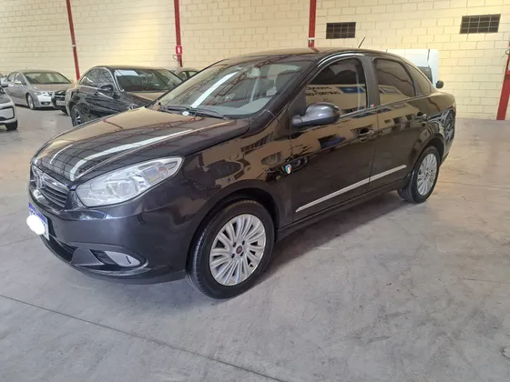 FIAT GRAND SIENA 1.6 MPI ESSENCE 16V FLEX 4P MANUAL