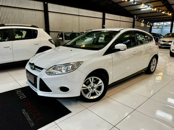 FORD FOCUS 1.6 SE 16V FLEX 4P MANUAL