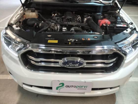 FORD RANGER 2.2 XLS 4X4 CD 16V DIESEL 4P AUTOMÁTICO