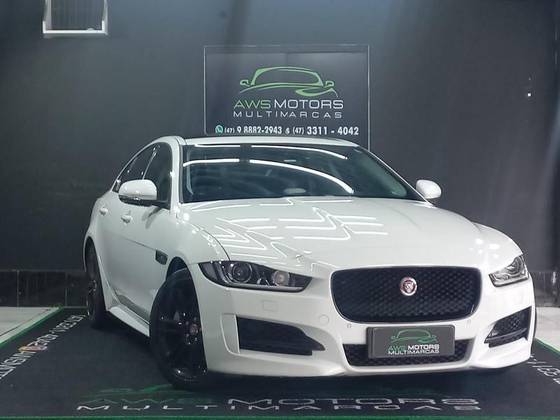 JAGUAR XE 2.0 16V INGENIUM P250 GASOLINA R-SPORT 4P AUTOMÁTICO