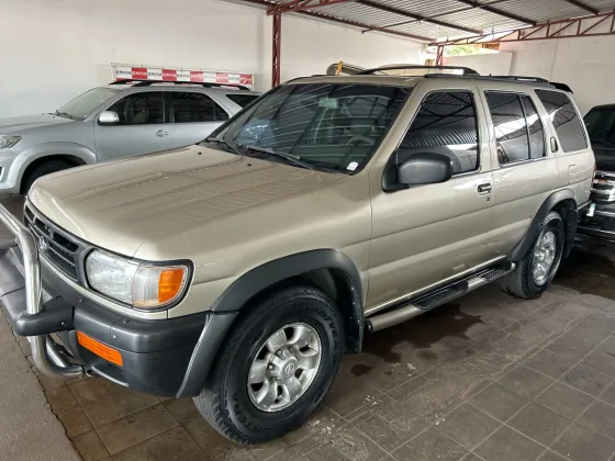 NISSAN PATHFINDER 3.3 SE 4X4 V6 12V GASOLINA 4P AUTOMÁTICO