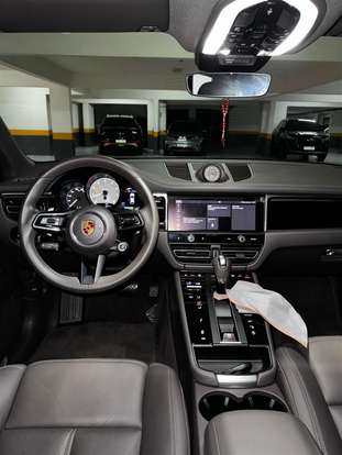 PORSCHE-MACAN-2022