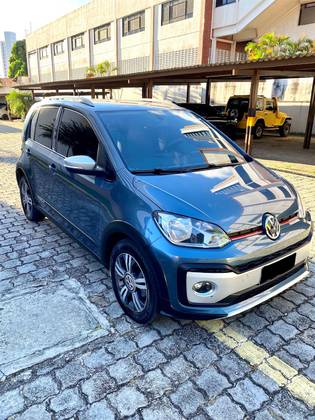 VOLKSWAGEN CROSS UP 1.0 TSI 12V FLEX 4P MANUAL