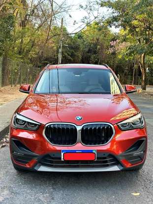BMW-X1-2021