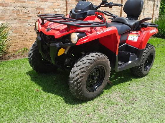 CAN-AM OUTLANDER 570 EFI 