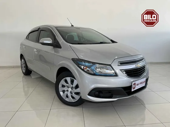 CHEVROLET ONIX 1.4 MPFI LT 8V FLEX 4P MANUAL