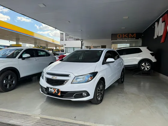 CHEVROLET ONIX 1.4 MPFI LTZ 8V FLEX 4P MANUAL