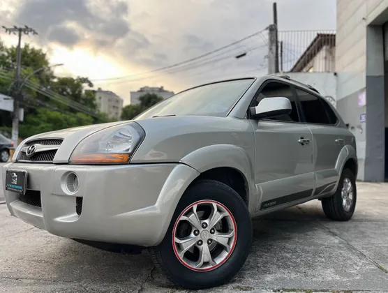 HYUNDAI TUCSON 2.0 MPFI GLS 16V 143CV 2WD FLEX 4P AUTOMÁTICO