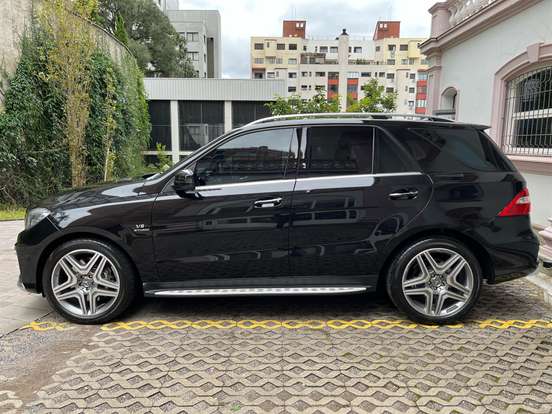 MERCEDES-BENZ-ML 63 AMG-5.5 V8 32V BITURBO GASOLINA 4P AUTOMÁTICO MERCEDES-BENZ-ML 63 AMG-2014