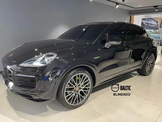 PORSCHE CAYENNE 3.0 V6 E-HYBRID COUPÉ PLATINUM EDITION AWD TIPTRONIC S