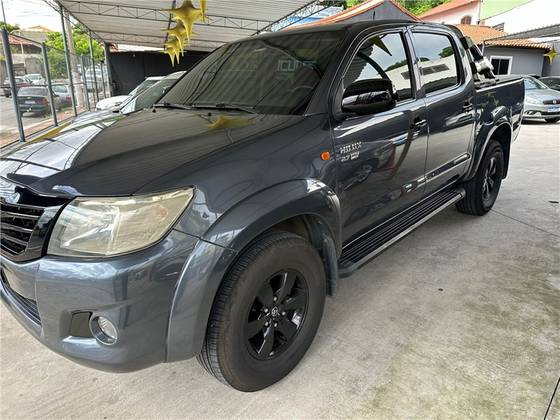 TOYOTA HILUX 2.7 SR 4X2 CD 16V FLEX 4P AUTOMÁTICO