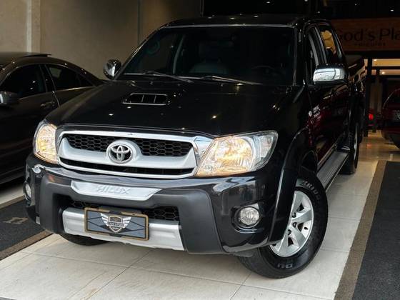 TOYOTA HILUX 3.0 SRV 4X4 CD 16V TURBO INTERCOOLER DIESEL 4P AUTOMÁTICO