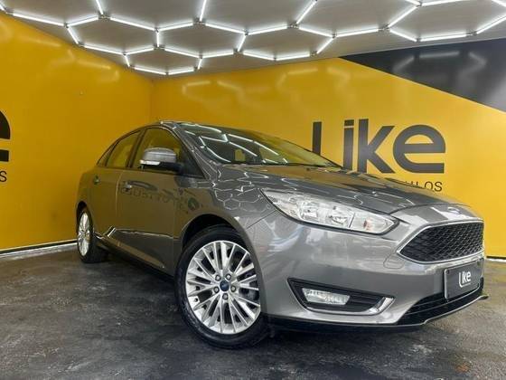 FORD FOCUS 2.0 SE PLUS 16V FLEX 4P POWERSHIFT