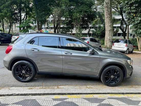MERCEDES-BENZ-GLA 200-1.6 CGI FLEX STYLE 7G-DCT MERCEDES-BENZ-GLA 200-2018