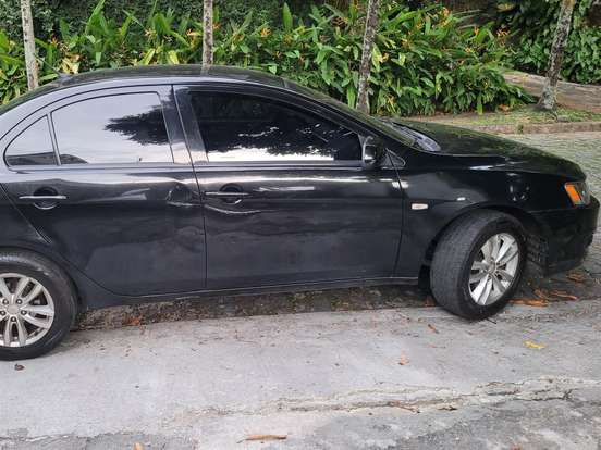 MITSUBISHI-LANCER-2.0 HL 16V GASOLINA 4P AUTOMÁTICO MITSUBISHI-LANCER-2016
