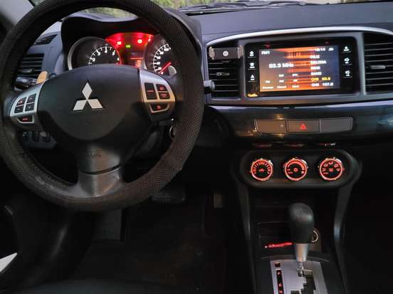 MITSUBISHI-LANCER-2.0 HL 16V GASOLINA 4P AUTOMÁTICO MITSUBISHI-LANCER-2016