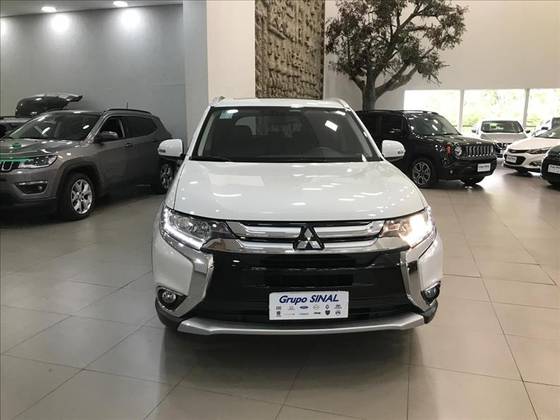 MITSUBISHI OUTLANDER 2.0 COMFORT 16V GASOLINA 4P AUTOMÁTICO