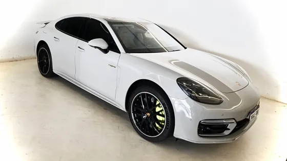 PORSCHE PANAMERA 4.0 V8 E-HYBRID TURBO S PDK