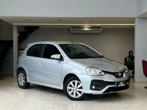 TOYOTA ETIOS 1.5 XLS 16V FLEX 4P AUTOMÁTICO