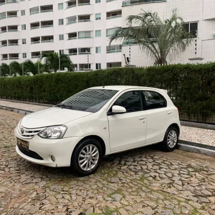 TOYOTA ETIOS 1.5 XLS 16V FLEX 4P MANUAL