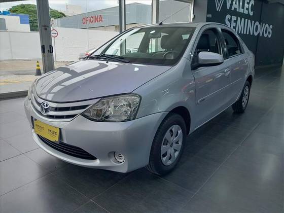 TOYOTA ETIOS 1.5 XS 16V FLEX 4P MANUAL