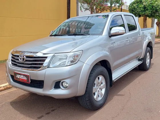 TOYOTA HILUX 2.7 SRV 4X2 CD 16V FLEX 4P AUTOMÁTICO