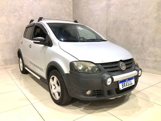 VOLKSWAGEN CROSSFOX 1.6 MI FLEX 8V 4P MANUAL