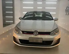 VOLKSWAGEN GOLF 2.0 TSI GTI 16V TURBO GASOLINA 4P AUTOMÁTICO VOLKSWAGEN GOLF 2.0 TSI GTI 16V TURBO GASOLINA 4P AUTOMÁTICO