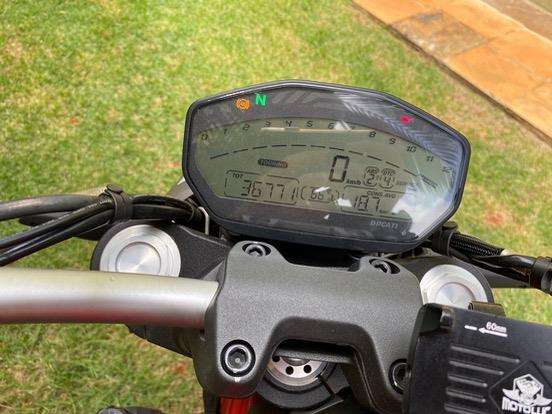 DUCATI-MONSTER 821-2015